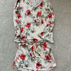 Boutique lounge wear pajama set new medium